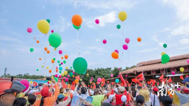 群众性集体活动丰富多彩。通讯员 